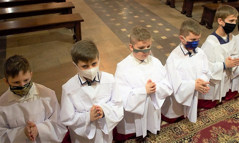 Nowi ministranci w Laskowej