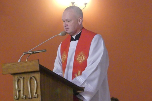 Animowana Droga Krzyżowa młodych z grupy "Chęci+" dla dzieci w Straconce