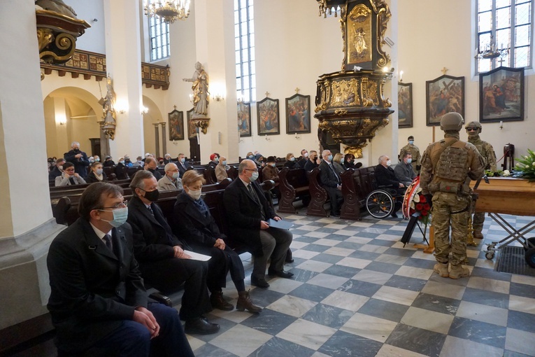 Pogrzeb prof. Mieczysława Chorążego