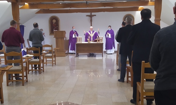 Brenna. Abp Skworc na rekolekcjach u szafarzy