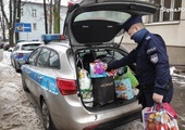 Katowice. Zbiórka na rzecz zaniedbanego 3-latka. Przerosła oczekiwania policjantów