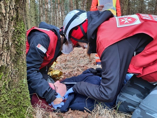 Maltańczycy z Andrychowa i Kęt na II Zimowych Mistrzostwach Ratowniczych - Skoczów 2021