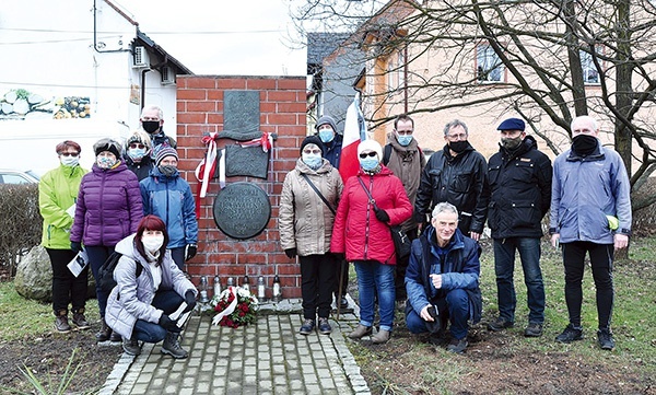 Część oficjalna przy pomniku w Tułowicach.