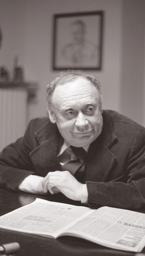 Stefan Kisielewski (1911–1991), pisarz, publicysta, kompozytor, krytyk muzyczny. Zdjęcie z 1982 roku.