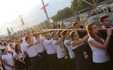 Do wzięcia krzyża zachęcał młodych papież Franciszek w Krakowie.