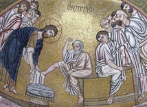 Jezus myje uczniom nogi