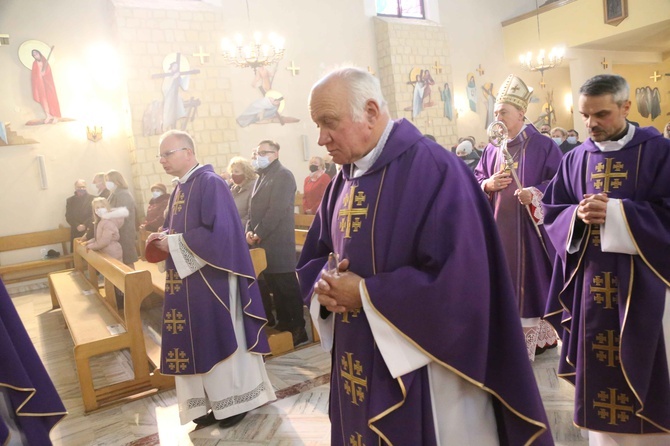 Poświęcenie witraży, drogi krzyżowej i obrazu św. Józefa