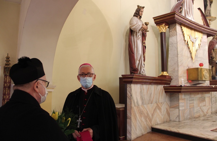 Wizyta abp. Skworca na Józefowcu 