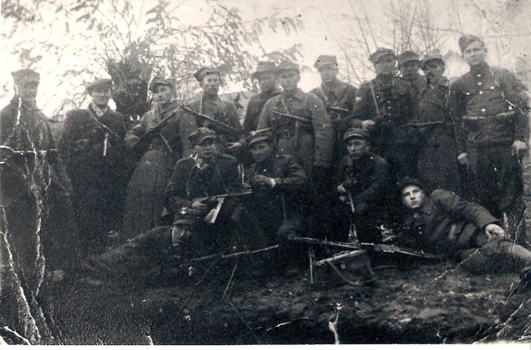 "Doliniacy", żołnierze 2 plutonu szwadronu kawalerii III Batalionu Kampinos 25pp, 1944 r.
