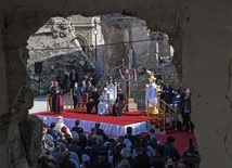 Franciszek podczas spotkania w ruinach Mosulu