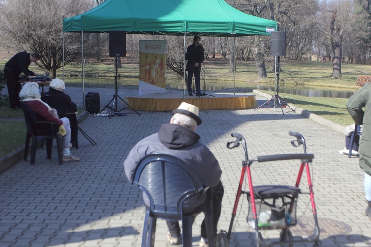 Brennik. Koncert na Dzień Kobiet i Mężczyzn