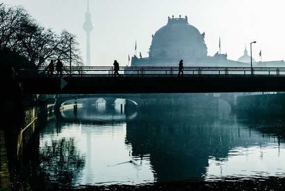 Berlin: Proaborcyjne hasła po raz trzeci wymalowane na murze kościoła