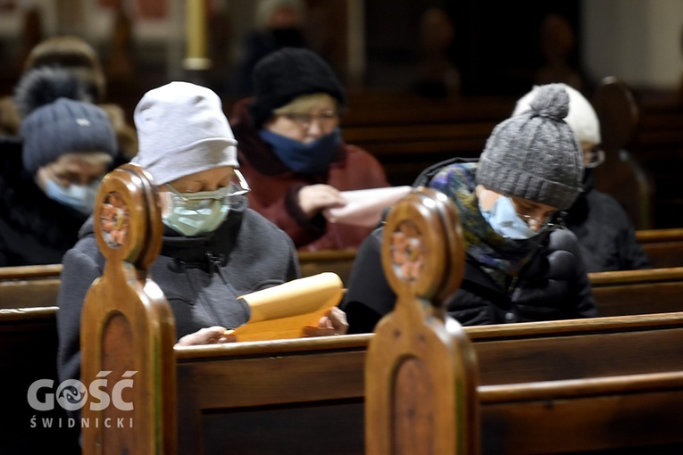 "Odkryj swoje piękno". Konferencja dla kobiet w Wałbrzychu