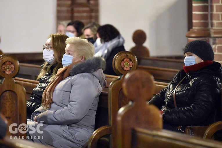 "Odkryj swoje piękno". Konferencja dla kobiet w Wałbrzychu