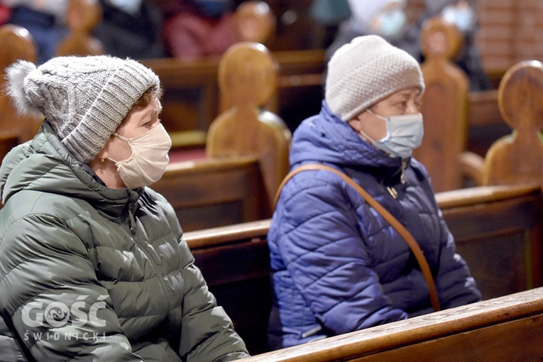 "Odkryj swoje piękno". Konferencja dla kobiet w Wałbrzychu