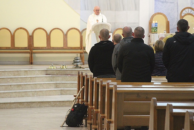 Jeżeli nie zmienią się obostrzenia związane z pandemią, wierni z diecezji będą mogli wyruszyć na szlaki z Płocka, Proboszczewic, Płońska, Winnicy i Niedzborza.