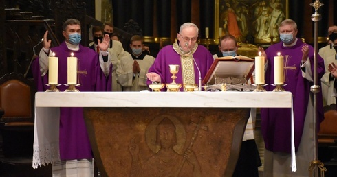 Msza św. w intencji śp. bp. Edmunda Nowickiego w 50. rocznicę śmierci.
