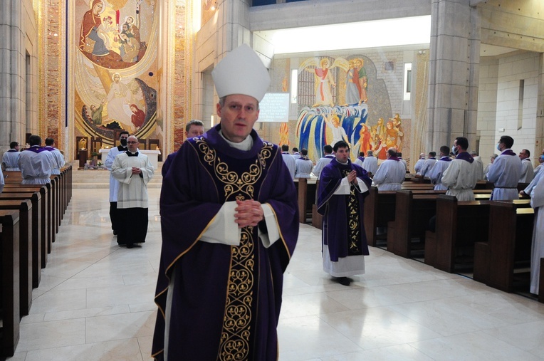 Pielgrzymka pokutna kapłanów do sanktuarium św. Jana Pawła II