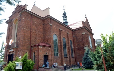 Kościół parafialny w Kuczkach.