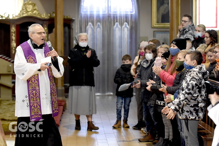 Rekolekcje z bp. Antonim Długoszem w Pieszycach