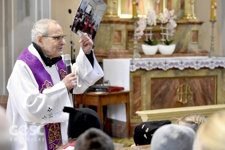 Rekolekcje z bp. Antonim Długoszem w Pieszycach