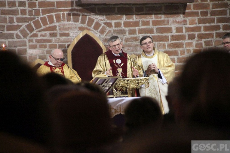 Śp. ks. Lisiecki w obiektywie GN