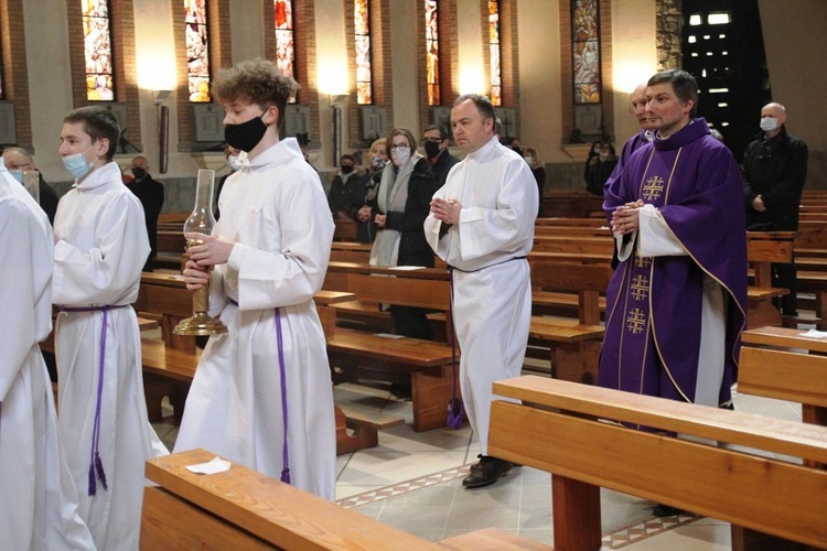 Wielkopostny dzień wspólnoty Ruchu Światło-Życie u św. Józefa w Oświęcimiu