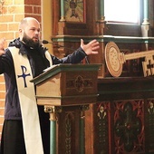 Konferencję wygłosił ks. Marek Sadłocha.