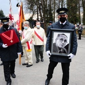 Uroczystości pogrzebowe Zbigniewa Ferczyka (1925-2021)