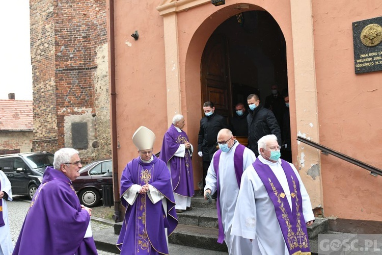 Diecezjalne pożegnanie śp. ks. kan. Władysława Stachury