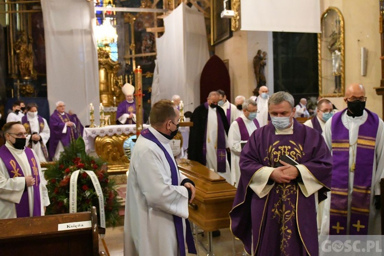 Diecezjalne pożegnanie śp. ks. kan. Władysława Stachury