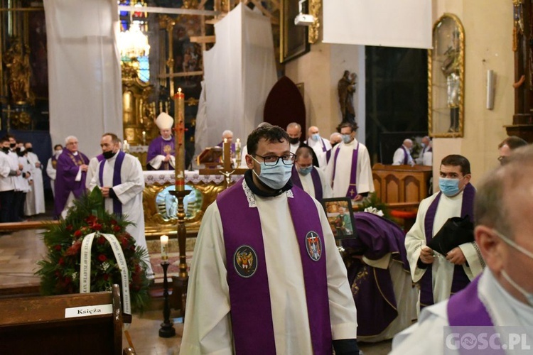 Diecezjalne pożegnanie śp. ks. kan. Władysława Stachury