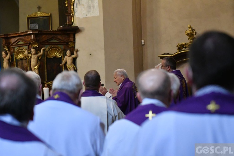 Diecezjalne pożegnanie śp. ks. kan. Władysława Stachury