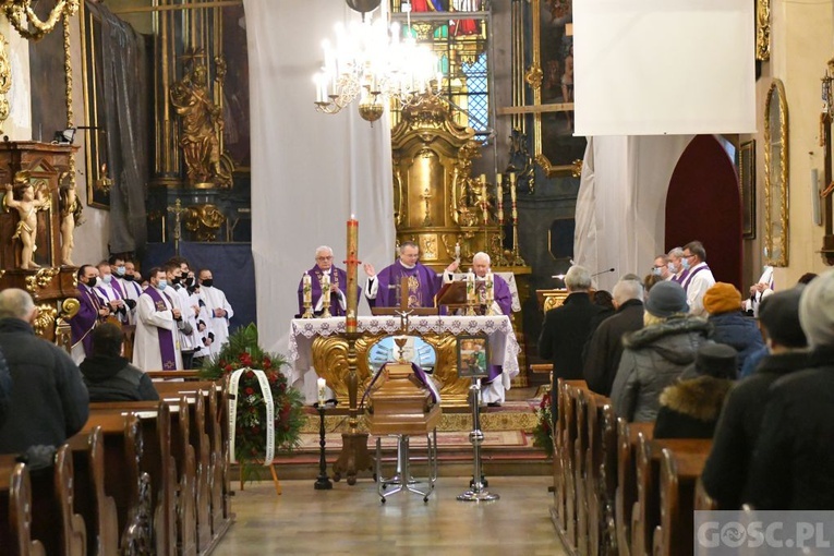 Diecezjalne pożegnanie śp. ks. kan. Władysława Stachury