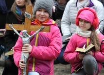 Rodzinna Ekstremalna Droga Krzyżowa we Wrocławiu-Strachocinie