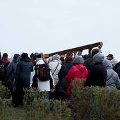 W tym roku pątnicy nie poniosą krzyża na liczącej 5 km trasie, ale można tu przyjechać, by indywidualnie rozważać mękę Pańską.