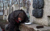 Ekshumacja na cmentarzu Obrońców Westerplatte