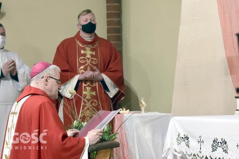 Relikwie ks. Popiełuszki w parafii pw. św. Józefa Obl. NMP