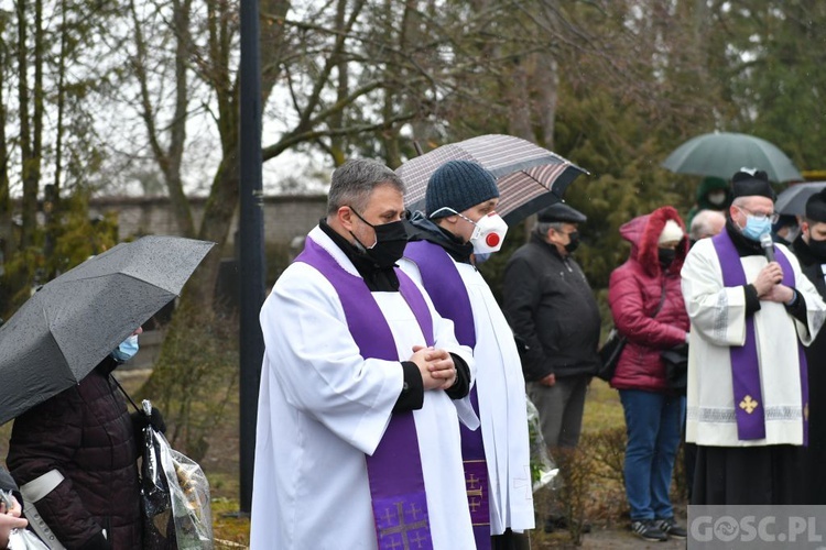 Ostatnie pożegnanie śp. ks. Zygmunta Lisieckiego