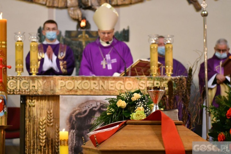 Ostatnie pożegnanie śp. ks. Zygmunta Lisieckiego