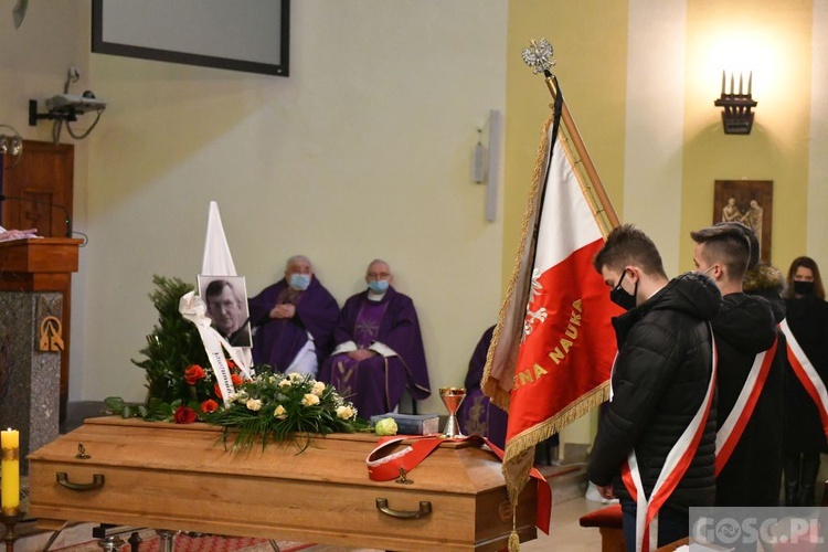 Ostatnie pożegnanie śp. ks. Zygmunta Lisieckiego