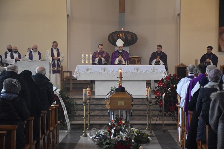 Pogrzeb ks. kan. Krzysztofa Glazy