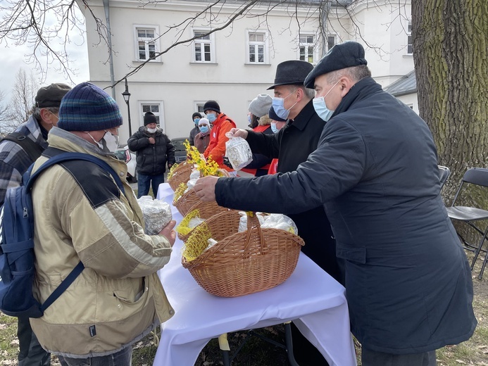 Posiłki dla ubogich