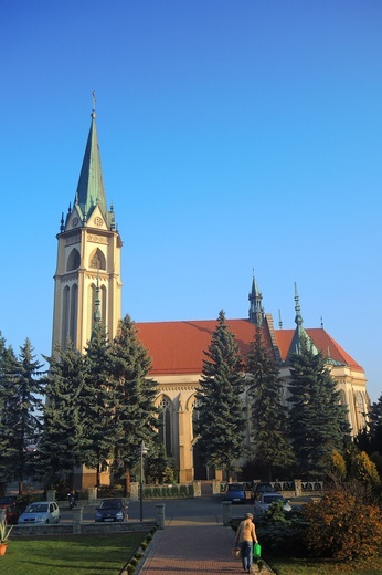 Kościół parafialny w Wlamowicach.