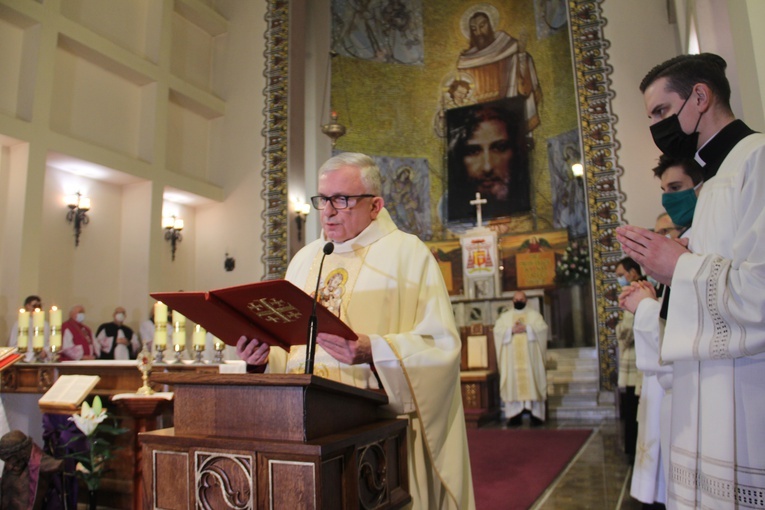 Kard. Nycz ustanowił sanktuarium  św. Józefa 