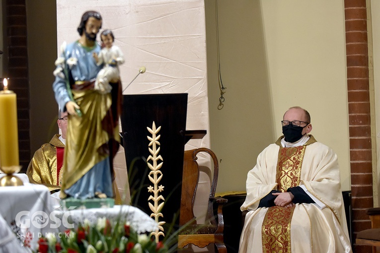 Odpust w parafii pw. św. Józefa Obl. NMP w Jaworzynie Śl.