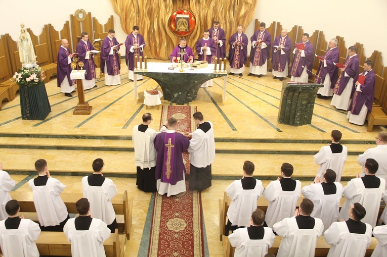 Nowi lektorzy i akolici w tarnowskim seminarium