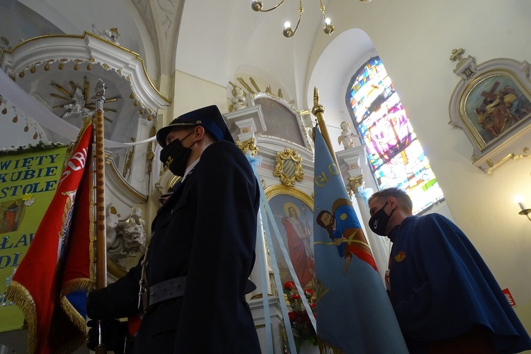 Otwarcie drzwi świętych w Konradowie