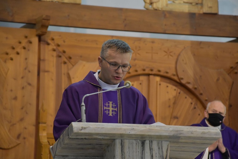 Ostatnie pożegnanie ks. Mieczysława Kozłowskiego