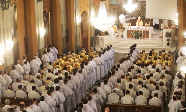 Komunikat podkreśla realizowany w diecezji obowiązek ujawniania pedofilii, popełnianej przez osoby duchowne.